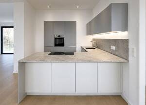 Moderne, hochwertige Vier-Zimmer-Wohnung mit alleiniger Gartennutzung – 60433 Frankfurt am Main – Vorschaubild 4
