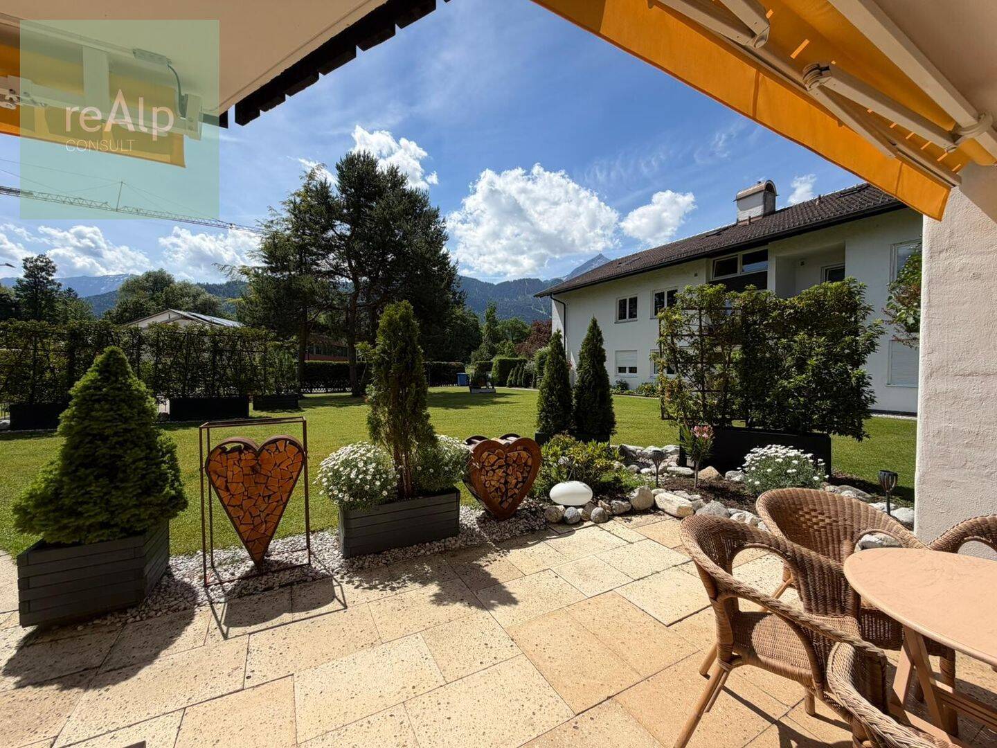 Traumlage mit Blick: Stilvolle 3-Zimmer-Erdgeschosswohnung mit hochwertiger Ausstattung – Garmisch-Partenkirchen – Vorschaubild 6