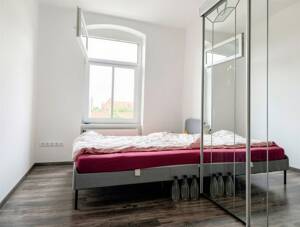 Großzügig aufgeteilte, lichtdurchflutete 3-Raum-Maisonette-Wohnung ! – 99086 Erfurt – Vorschaubild 5