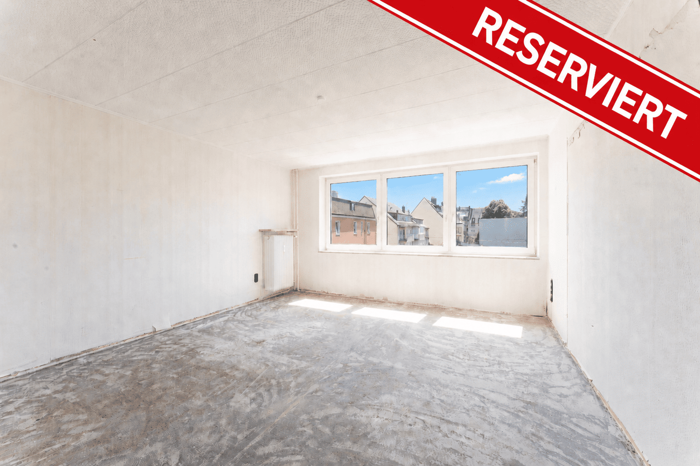 Freie 2-Zi.-Wohnung mit Burgblick und Möglichkeit zur individuellen Gestaltung in Gärten h. d. Veste