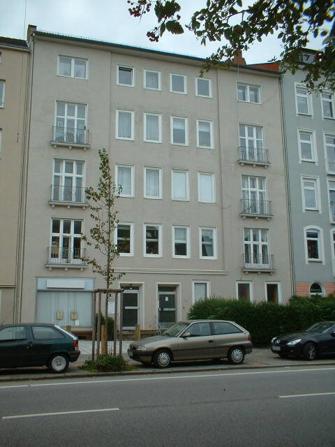 2 Zimmerwohnung in der Holtenauer Straße - WC auf halber Treppe