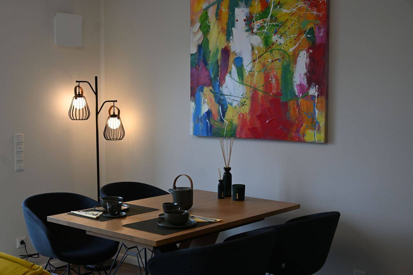 Hochwertige Mietwohnung in 93133 Burglengenfeld, teilmöbliert mit Südwest Balkon – Burglengenfeld – Vorschaubild 5