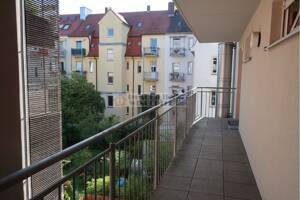 Rarität im Zentrum von Regensburg: moderne 2 Zimmer-Wohnung mit Wintergarten – 93047 Regensburg – Vorschaubild 3