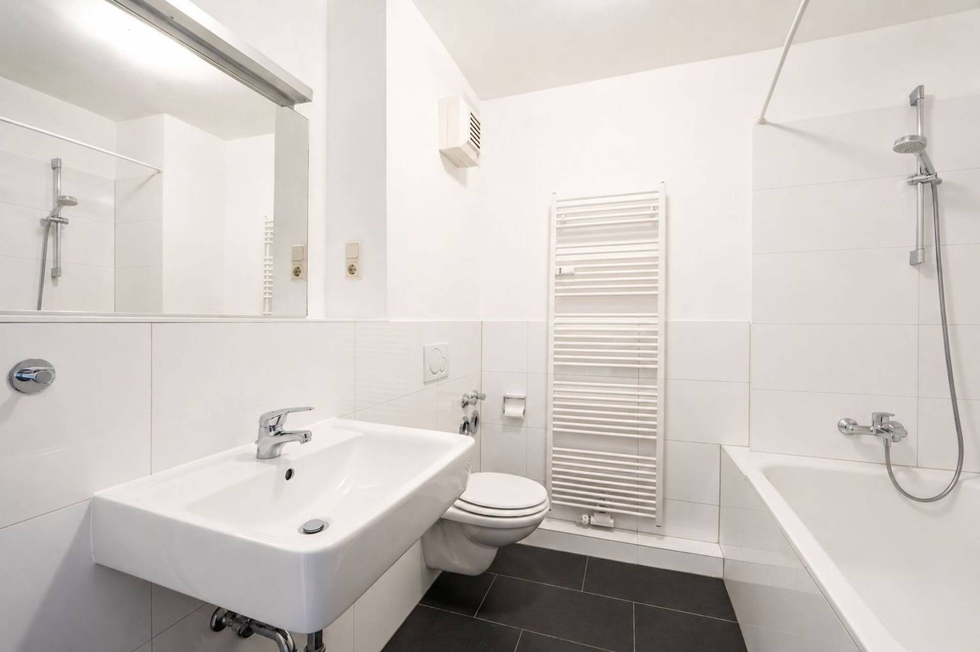 Etagenwohnung in 50825 Köln mit 57 m² kaufen