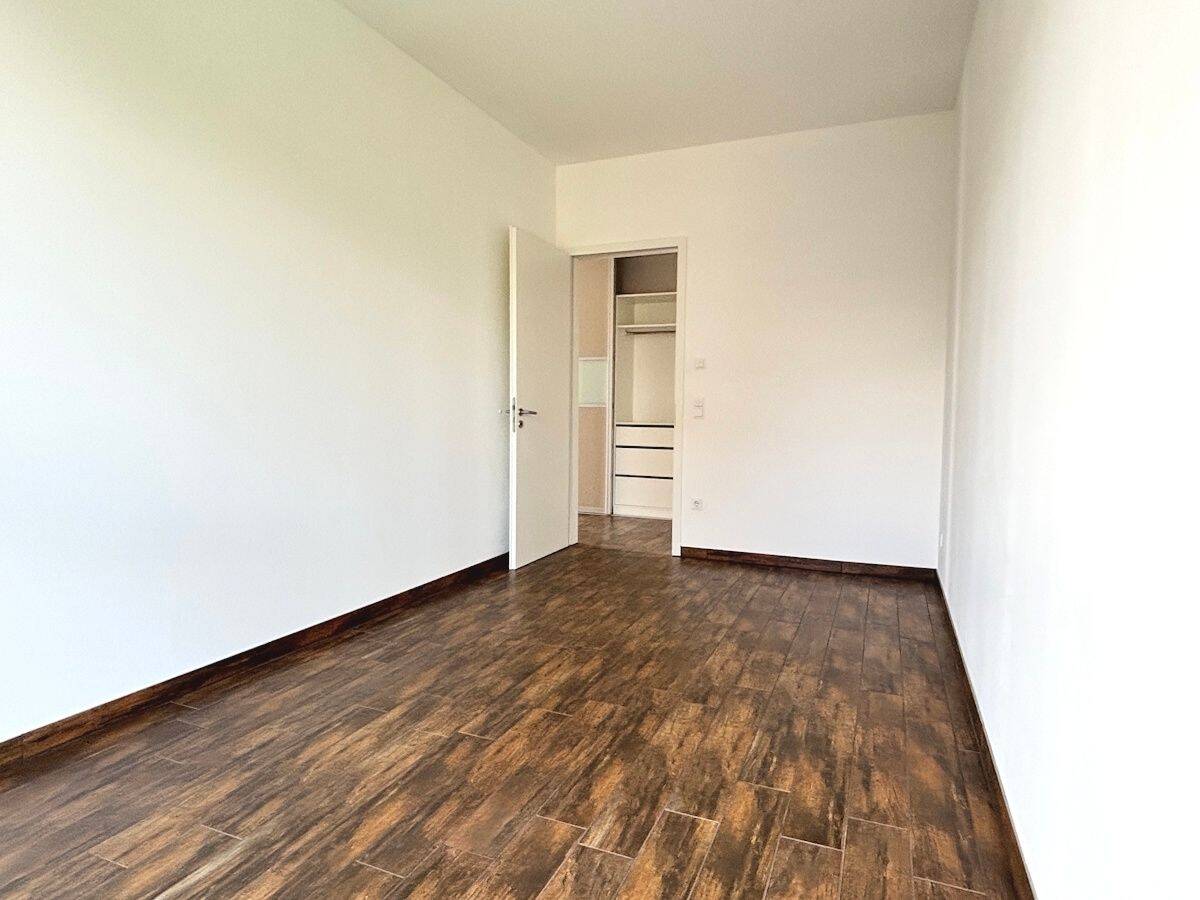 Bachviertel: Exklusive 5-Zi.-Whg. mit 2 Terrassen und Topausstattung am Clara-Park! – Leipzig – Vorschaubild 9