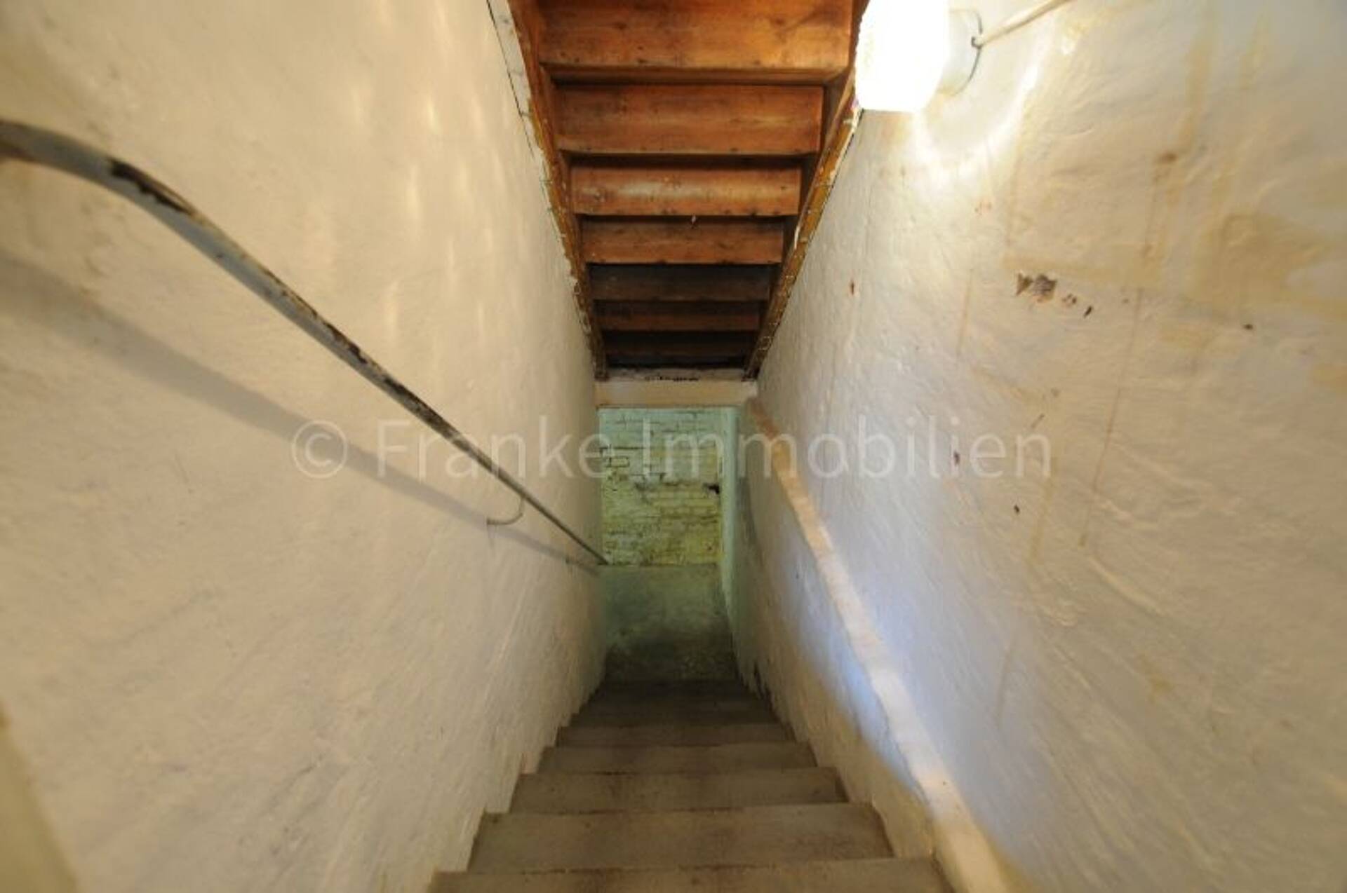 Reihenmittelhaus in 01129 Dresden mit 70,5 m² kaufen