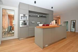 Traumhafte Wohnung in exklusiver Lage mit fabelhaftem Ausblick und Ausstattung in der Hafencity! – 20457 Hamburg – Vorschaubild 6