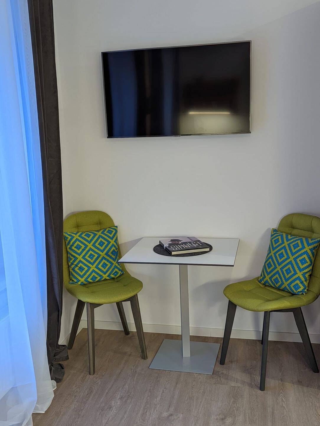 Design-Apartment in Stuttgart-West – kompromisslos gut – Stuttgart – Vorschaubild 3