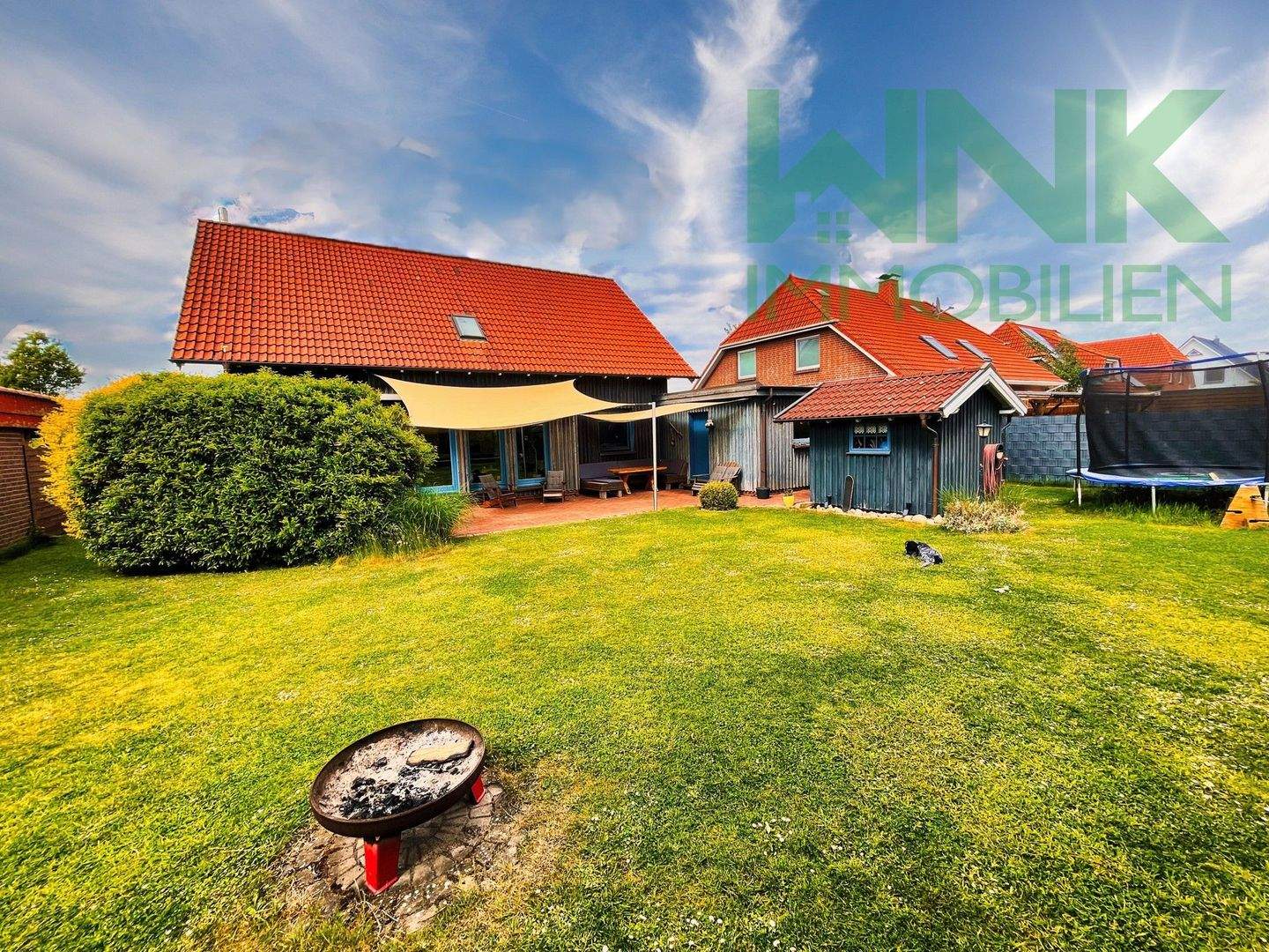 Modernes Holzhaus an der Nordsee - sibirische Lärche, Sauna & viel Platz für die Familie – Wurster Nordseeküste – Vorschaubild 2
