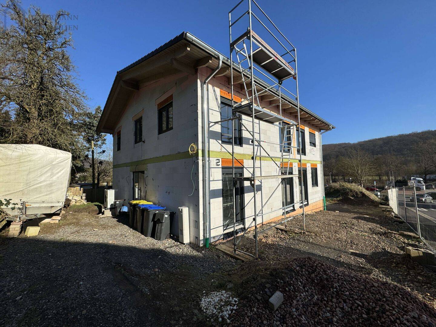 Fast fertig - Innenausbau nach eigenen Wünschen gestalten! – Bad Hersfeld – Bild 1 von 9