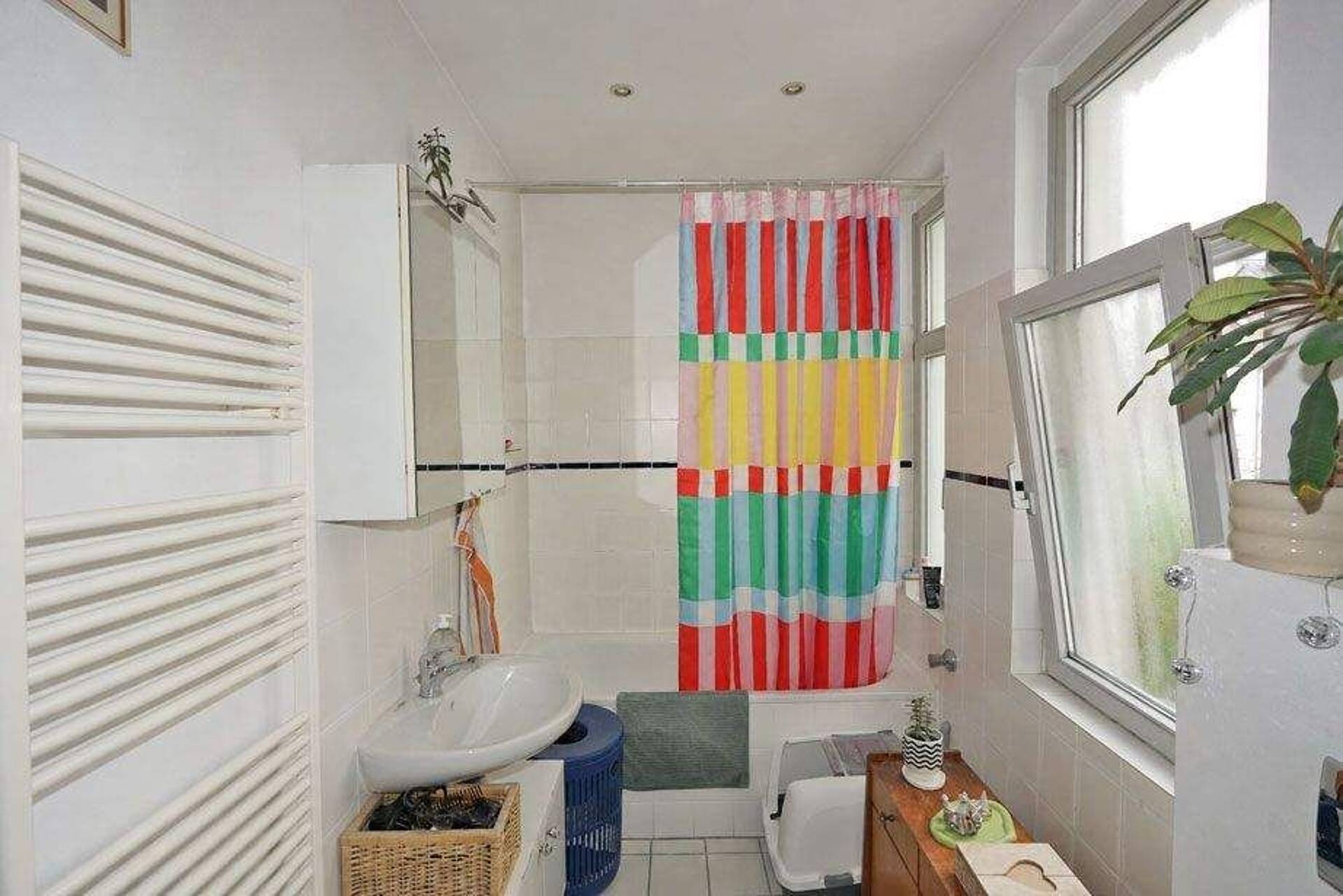 Etagenwohnung in 50937 Köln mit 58 m² kaufen