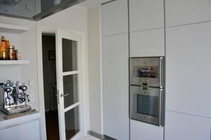 Urbanes Wohnglück in der KTV - Stilvolle 4 Zimmer mit Premium-Ausstattung, mit eigener Wallbox