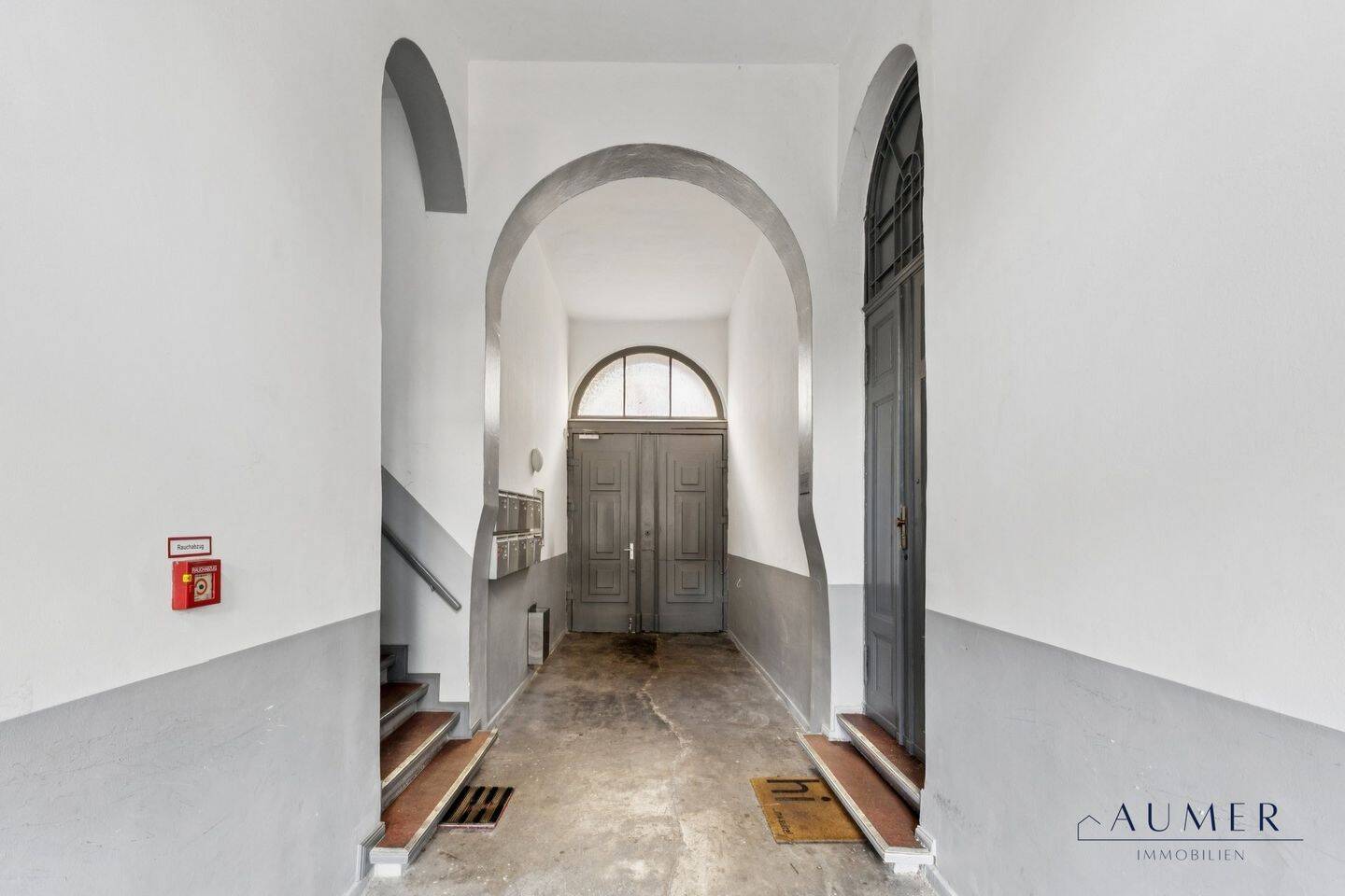 Sanierte 3-Zimmer Dachgeschosswohnung mit Balkon – Berlin – Vorschaubild 3
