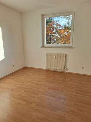 Lichtdurchflutete 3-Zimmer-Wohnung mit 2 Balkonen in Erlangen – 91056 Erlangen – Vorschaubild 7
