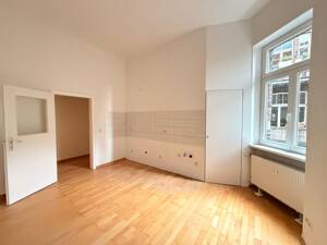 Juwel im Agnesviertel: Bezugsfreie helle 2,5-Zimmer-Altbauwohnung – 50670 Köln – Vorschaubild 8
