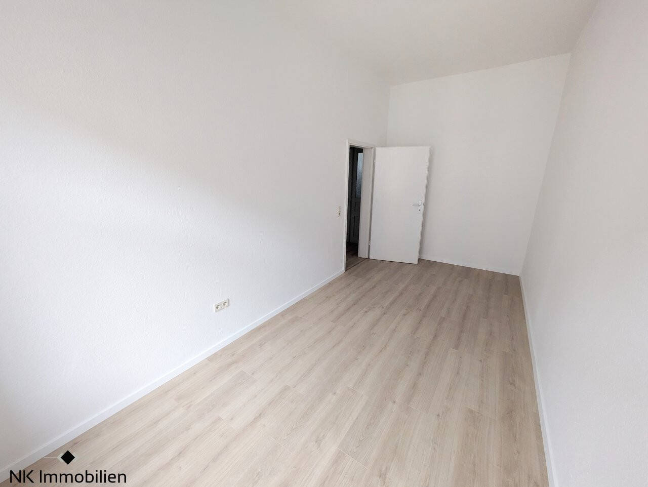 ++ Dein neues Zuhause: günstige, helle 2-Raum Wohnung im schönen Altbau! zentrumsnah ++ – Chemnitz – Vorschaubild 7