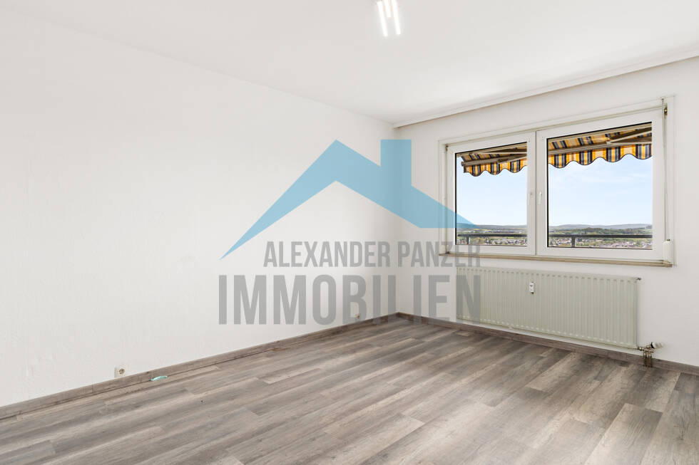 Modernisierte 3 ZBK - Eigentumswohnung mit Loggia und traumhaftem Fernblick über Kassel! – Kassel – Vorschaubild 9