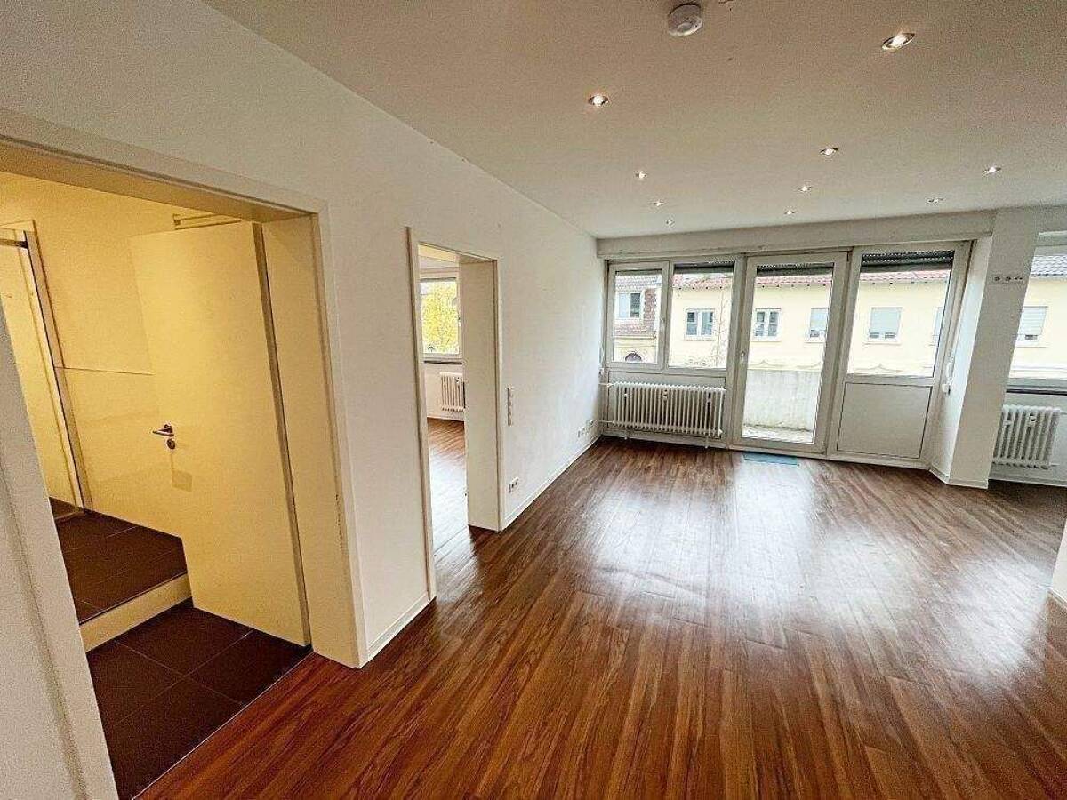 Mannheim/ Oststadt - Citynahe 2-Zimmer-Wohnung - Balkon - Einbauküche - in gesuchter Lage! – 68161 Mannheim – Bild 1 von 9