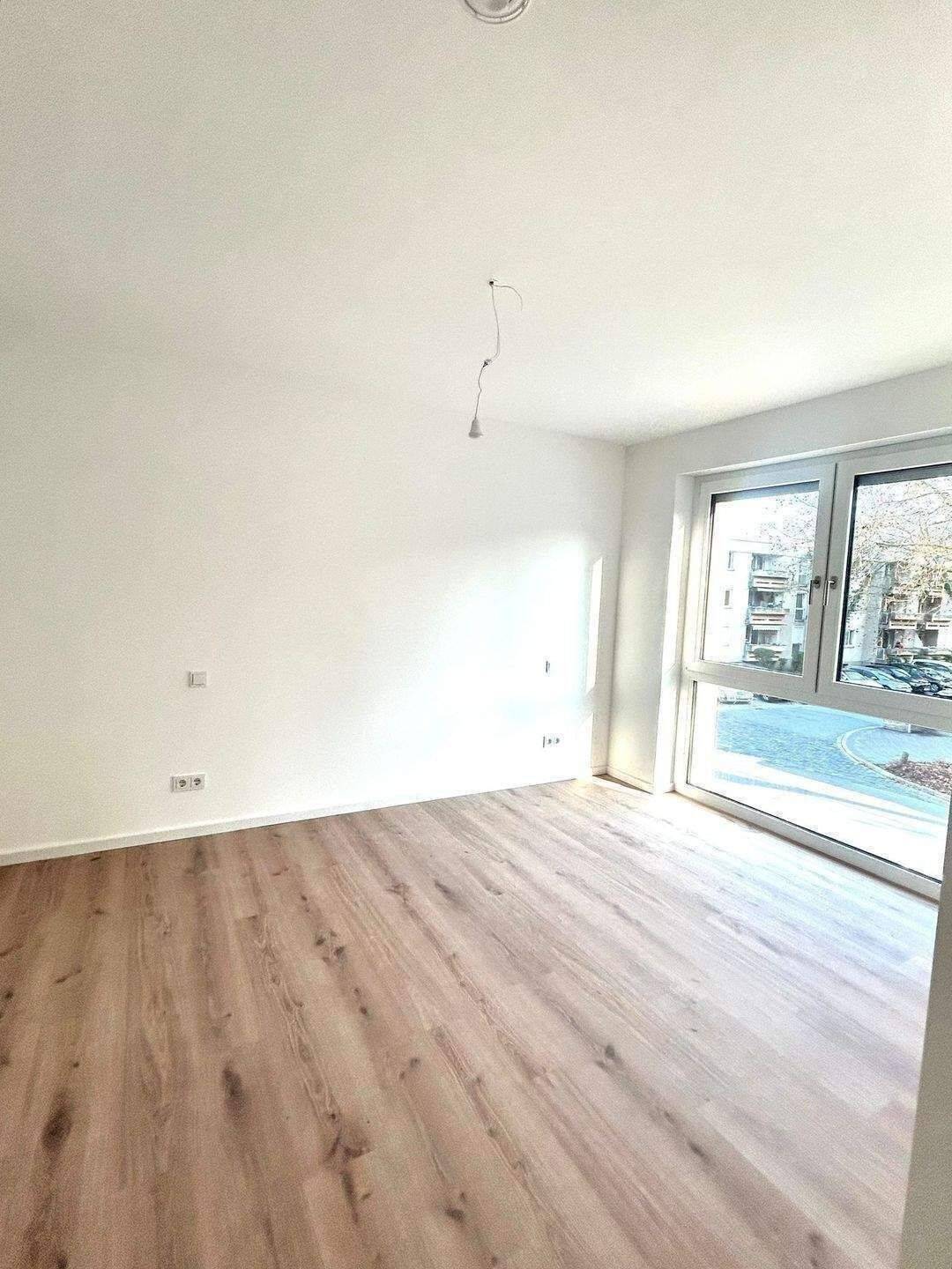 Exklusiver Neubau: 2 Zimmer-Wohnung Balkon überdacht | EBK | Abstellraum | TG – Nürnberg – Vorschaubild 5