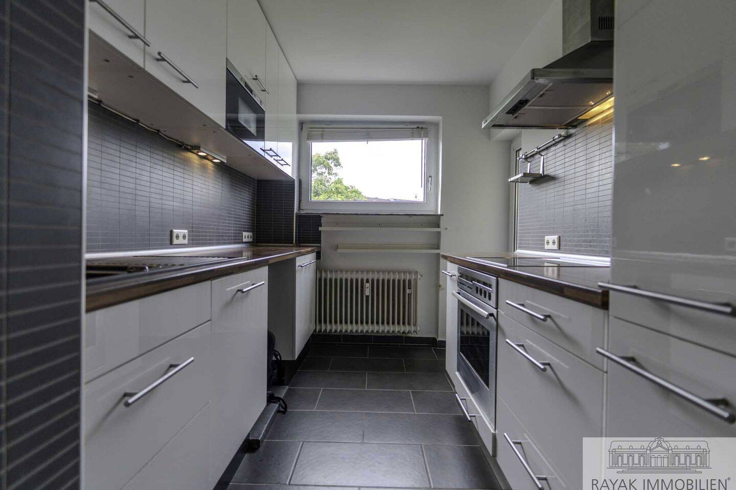Wohnung zum Kauf in Düsseldorf - Rayak Immobilien, Ihr Makler für Düsseldorf – Düsseldorf – Vorschaubild 5