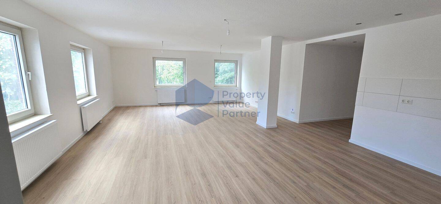 Großzügig, modern, repräsentativ: Traumhafte Wohnung mit drei Schlafzimmern und XXL-Wohnbereich