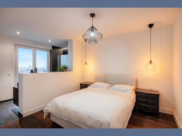 Möbliert: Luxuswohnung im "Hoch der Isar" – München – Vorschaubild 3