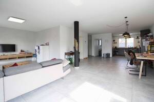 Solide Anlage: Neuwertige Erdgeschosswohnung mit Balkon und Garten – 86697 Oberhausen – Vorschaubild 4
