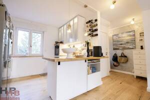 Saniertes Einfamilienhaus mit 6 Zimmern, Garage und großem Grundstück - Lehester Deich – 28357 Bremen – Vorschaubild 6