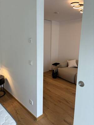 Möbliert & sofort verfügbare 2-Zimmer-Mietwohnung Allach-Untermenzing – 80999 München – Vorschaubild 3