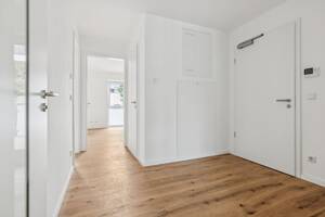 Modernes Wohnen · 3-Zimmerwohnung mit Loggia & Tiefgarage · Erstbezug – 80992 München – Vorschaubild 3