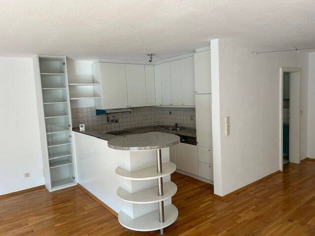 Maisonettewohnung nähe SpVgg Mögeldorf. Mit Terrasse und eigenem Garten 70 qm. ohne Provision. Stellplatz+EBK. – Nürnberg – Vorschaubild 4