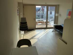 KOMFORTABEL MIT TERRASSE - 1 Zi. Studio, in S.-Plieningen, Reinigungsservice, Stellplatz - 1433 – 70599 Stuttgart – Vorschaubild 4