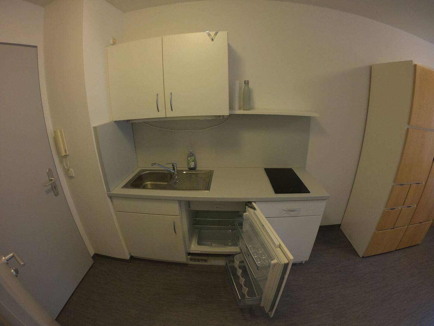 Vollmöbliertes zentrales Studentenapartment in der Henkestraße, Erlangen ab sofort zu vermieten – Erlangen – Vorschaubild 5