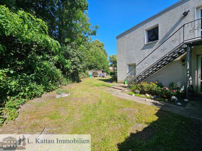 G 24 LESUM- sanierungsbedürftiges Mehrfamilienhaus - 3 Eigentumswohnungen als Gesamtpaket zu verkaufen – Bremen – Vorschaubild 5