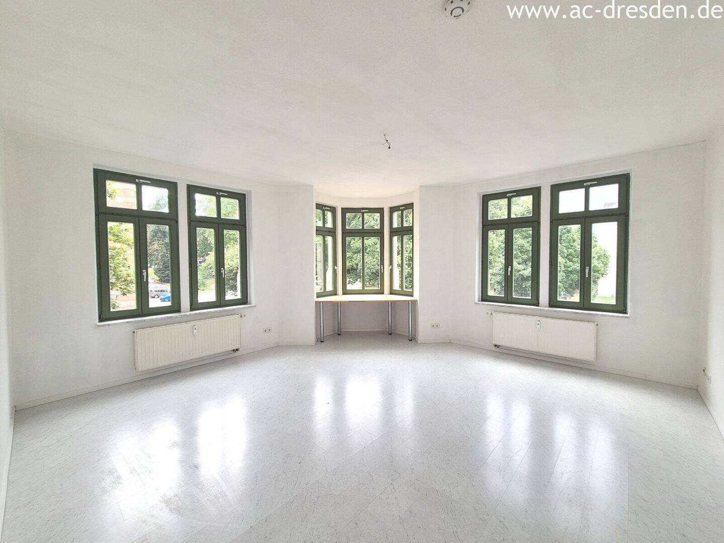 Helle 3-Raum-Wohnung in saniertem Gründerzeit-Mehrfamilienhaus, ruhige zentrumsnahe Lage in Chemnitz-Hilbersdorf – Chemnitz – Vorschaubild 2