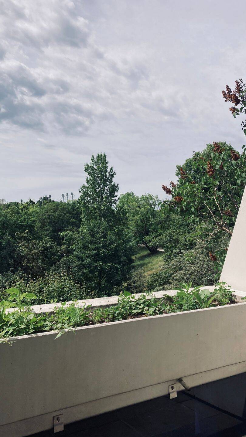 ruhiges nettes 1-Zi. -App. mit Blick in den Olympiapark am Ende der Connollystr.