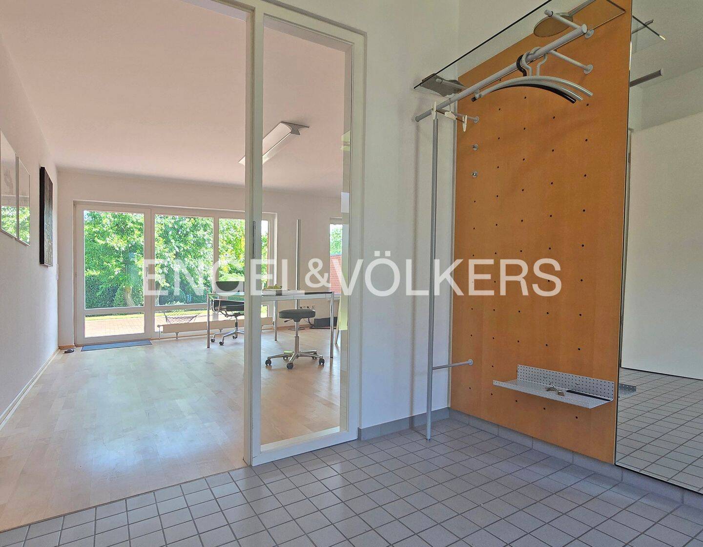 Gepflegter Bungalow mit großzügiger Terrasse – Bremen – Vorschaubild 7