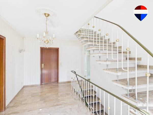 Haus in 66740 Saarlouis mit 282 m² kaufen