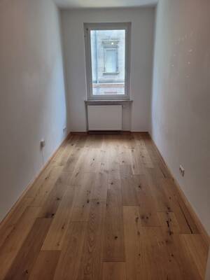 Gemütliche 3-Zimmer Wohnung in zentraler Lage von Fürth – 90762 Fürth – Vorschaubild 4