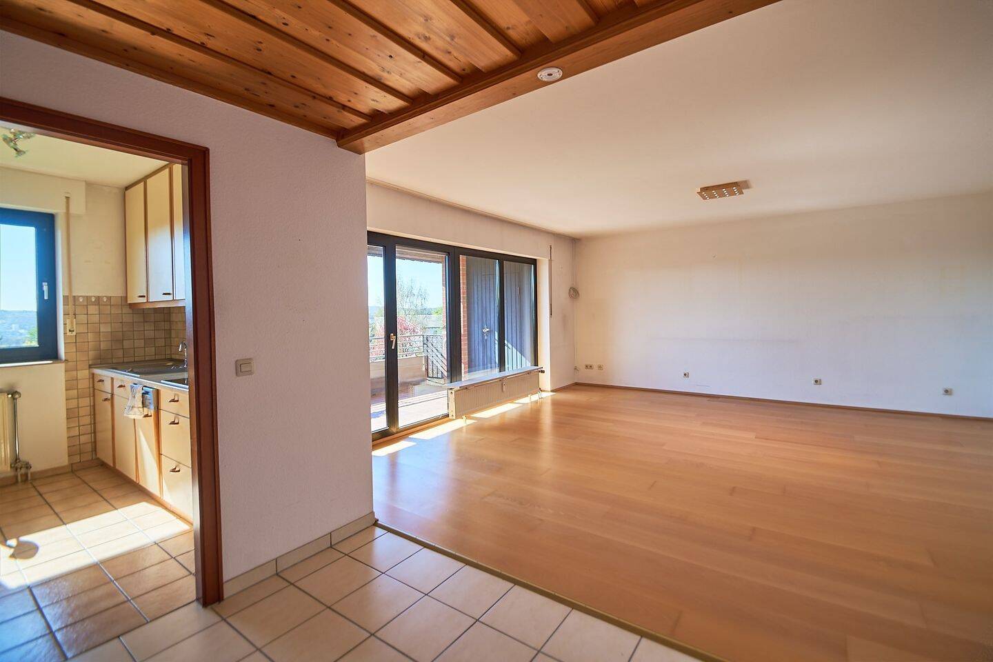 Helle 2-Zimmer-Wohnung mit Balkon und Weitsicht in Toplage! – Wuppertal – Vorschaubild 5