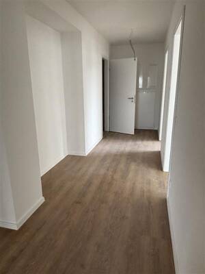 Bezugsfertige Neubauwohnung mit barrierearmer und gehobener Ausstattung – 44135 Dortmund – Vorschaubild 8