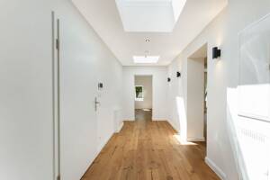 Über den Dächern von Düsseltal: Exklusives DG-Refugium mit Balkon-Duo & modernster Ausstattung – 40237 Düsseldorf – Vorschaubild 6