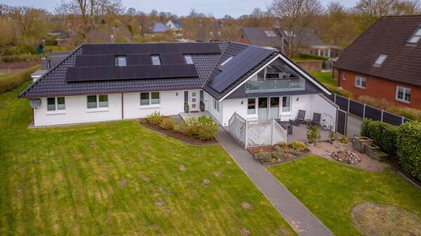 Haus in 25872 Ostenfeld (Husum) mit 298 m² kaufen
