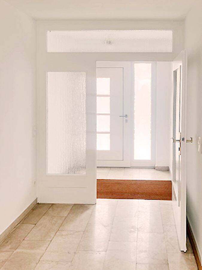 FRANKFURT-SECKBACH: HIDEAWAY * Erstbezug nach Sanierung * 1 FH mit 2 Terrassen, Garten & Garage – Frankfurt am Main – Vorschaubild 2
