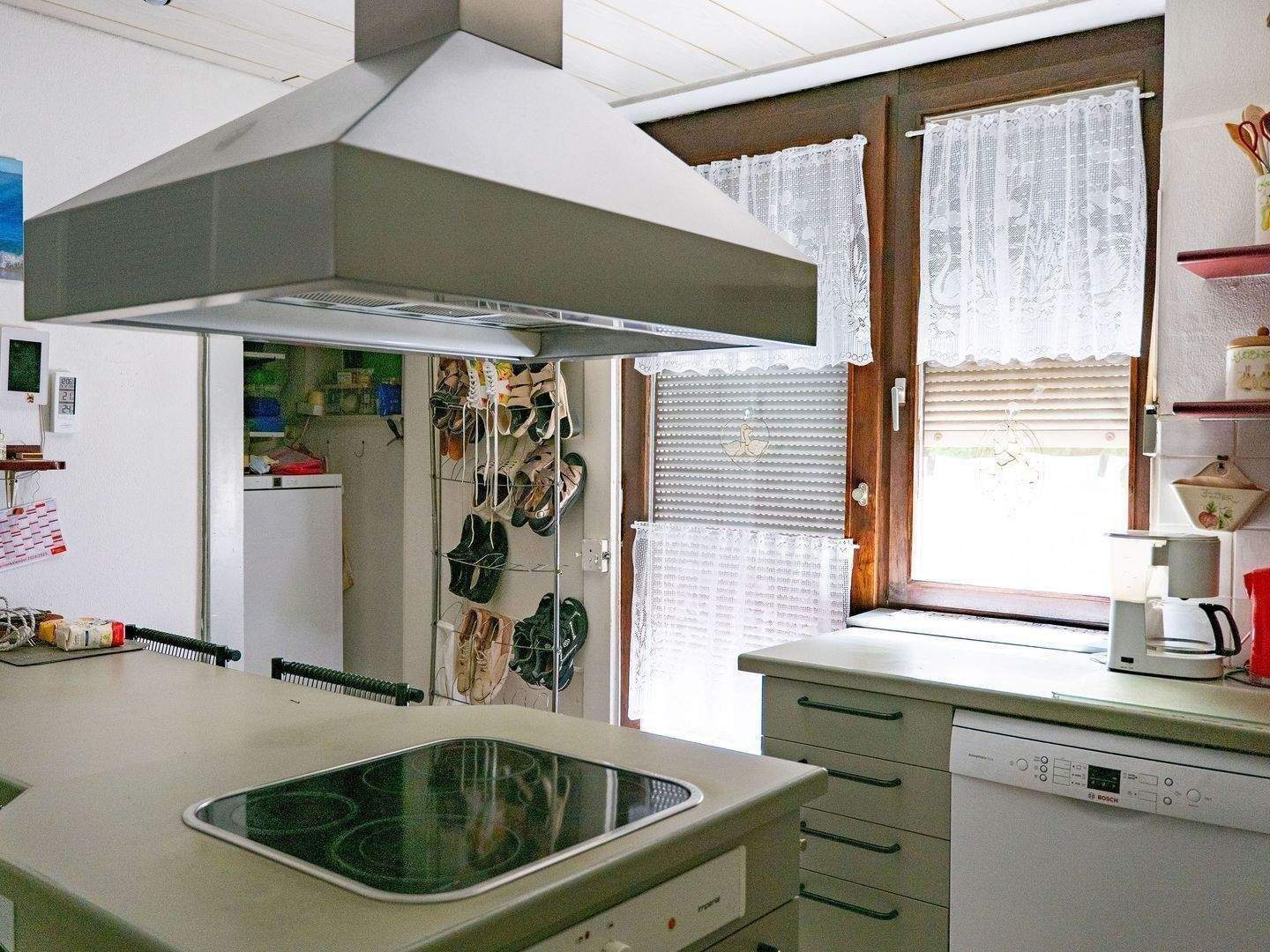Zweifamilienhaus in Saarbrücken/Scheidt zu verkaufen! – Saarbrücken – Vorschaubild 9