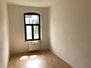 Ab 1.10.! Charmante 2-Raumwhg. mit Balkon und Stellplatz! – 8060 Zwickau – Vorschaubild 7