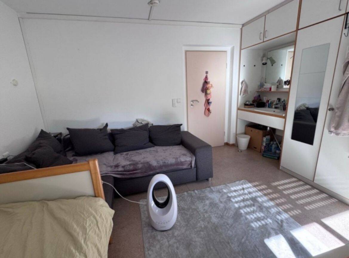 Dringend Nachmieter*in gesucht‼️ Großes Zimmer im Studentenwohnheim ab 01.05 (Georg-Häfner-Haus) – Würzburg – Vorschaubild 5