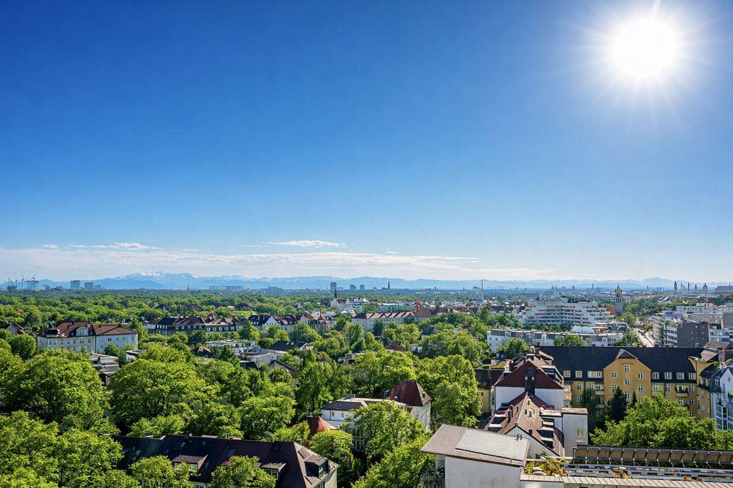 Beeindruckender Weitblick. Wohnen über den Dächern Münchens. – München – Vorschaubild 5