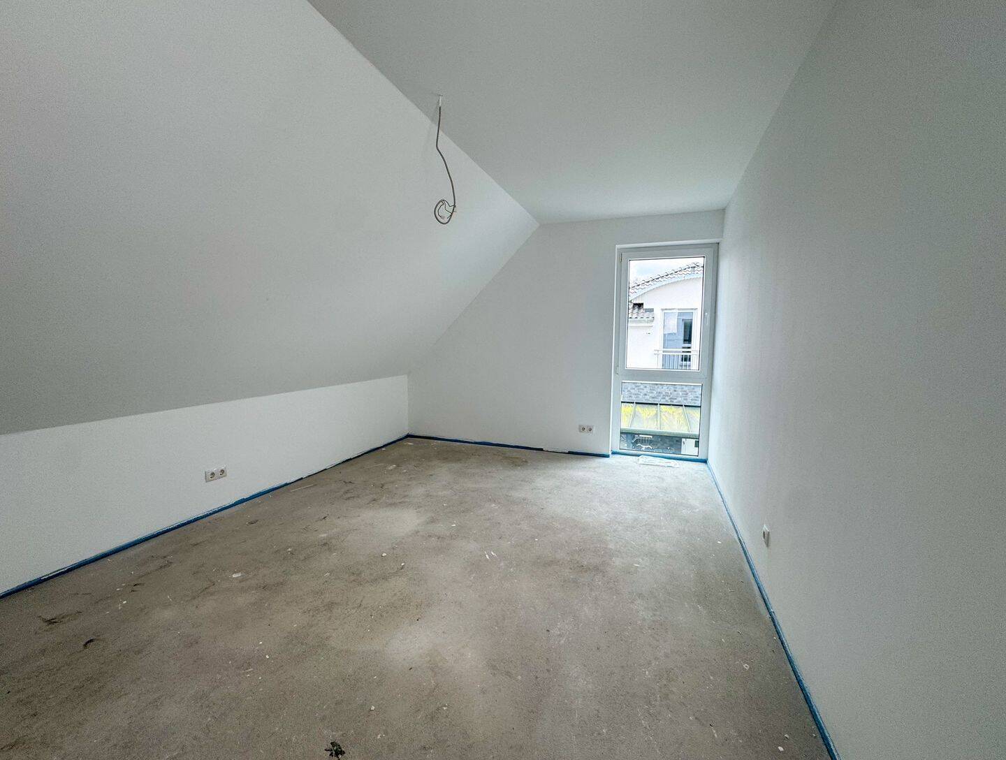 Erstbezug Neubau-Einfamilienhaus mit 125 m² Wohnfläche, 72 m² Vollkeller und Energieklasse A+ in der Nähe eines Naturschutzgebiets! – Hamburg – Vorschaubild 9