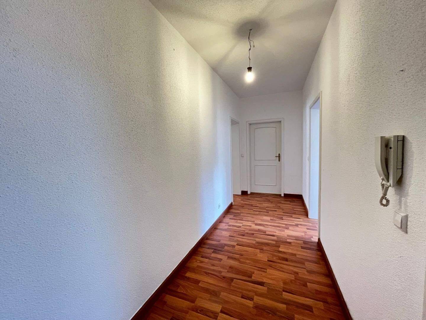 Gemütliche 2-Zimmer-Wohnung zur Miete in Altendorf, Chemnitz – Chemnitz – Vorschaubild 4
